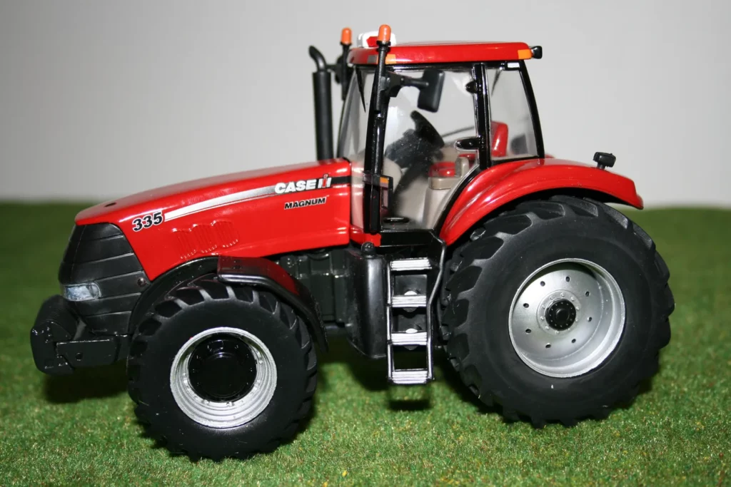 Case IH Magnum 335
