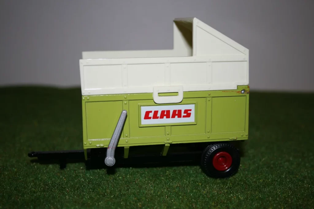 Claas remorque à ensilage