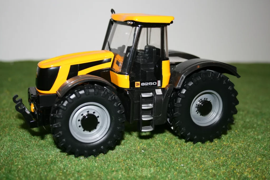 JCB 8250