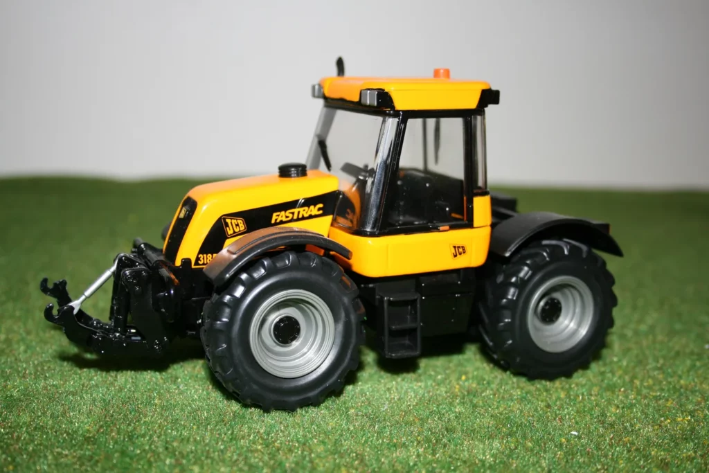 JCB Fastrac 3185 rav