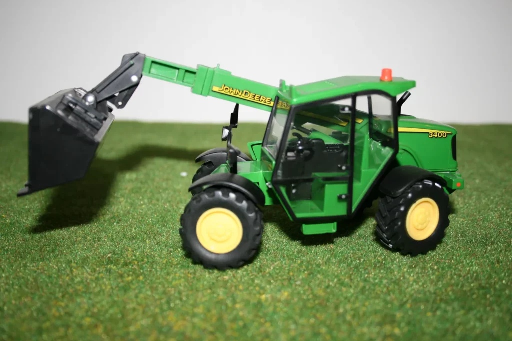 John Deere 3400