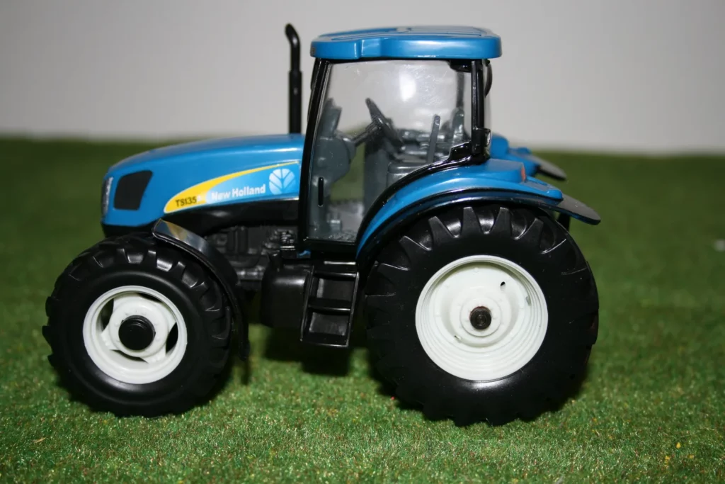New Hland TS135A-2
