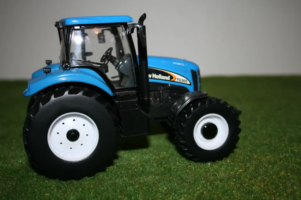 New Holland TG305