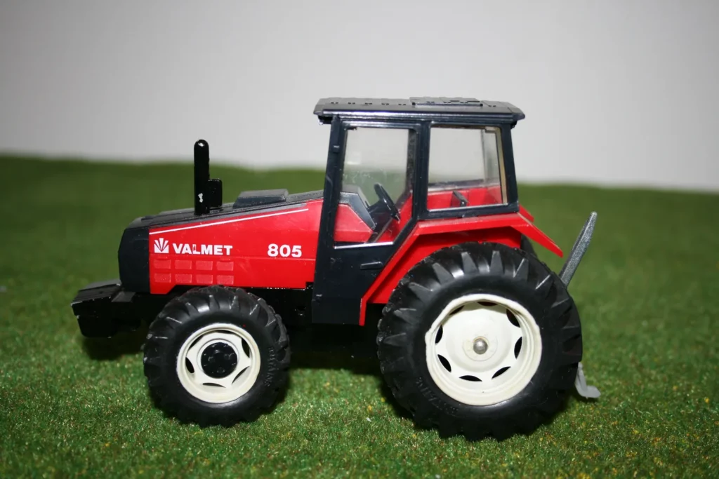 Valmet 805