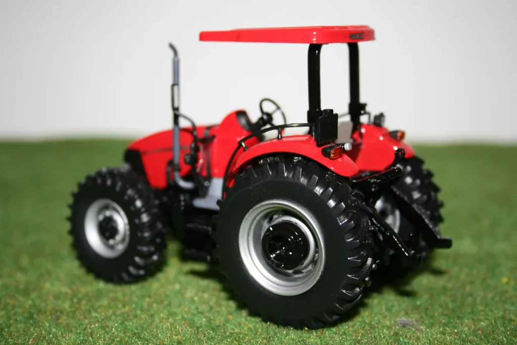 Case IH Farmall 80