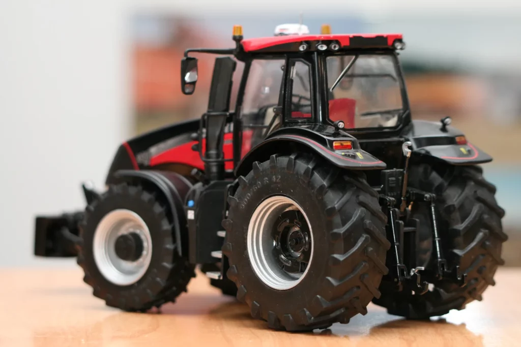 CASE IH Magnum 380 CVX rouge et noir