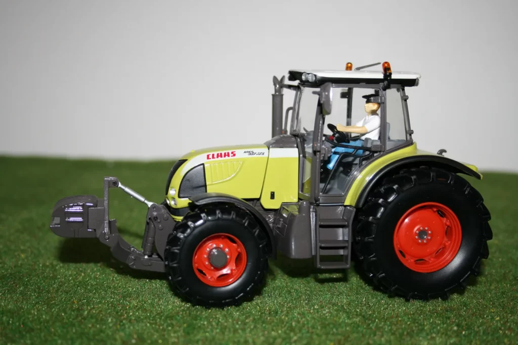 Claas Arès 657 ATZ "aca 2006"