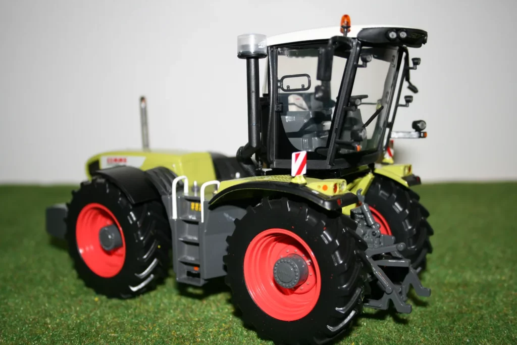Claas Xérion 3800 Trac VC
