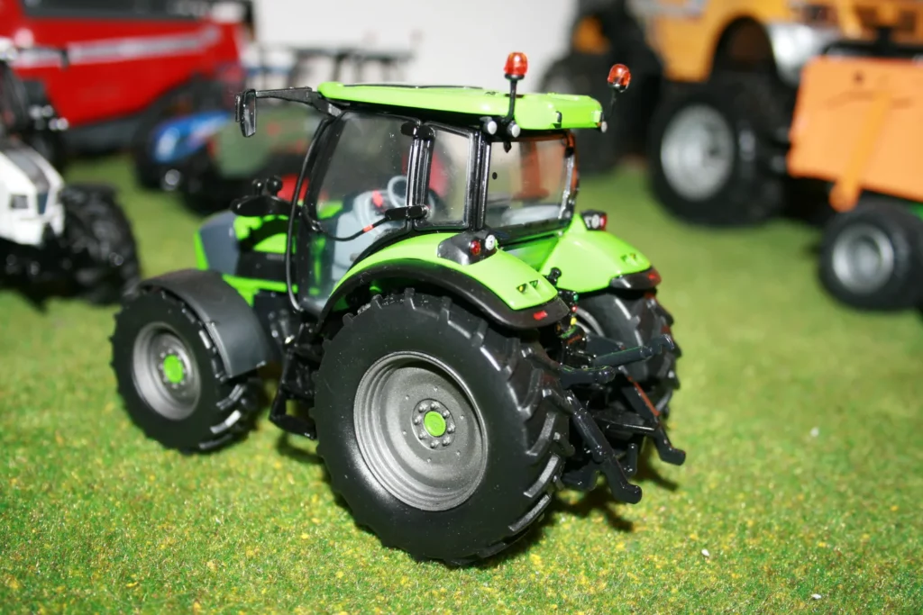 Deutz-Fahr Agrotron 235