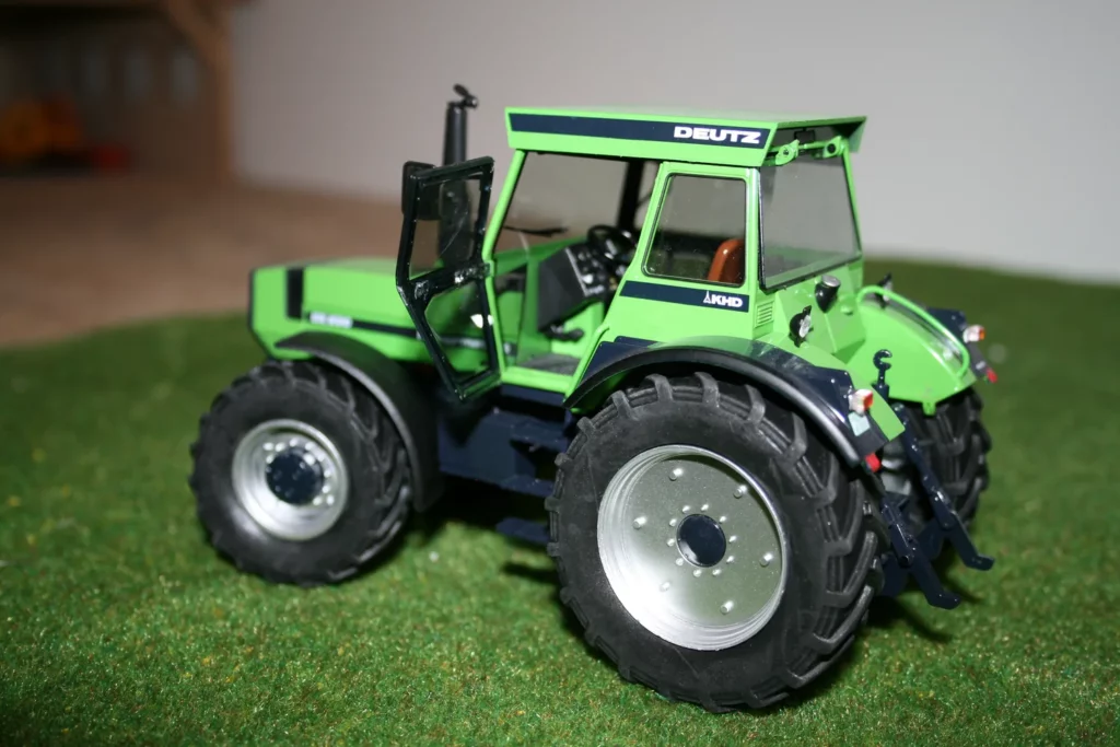 Deutz Fahr DX 230