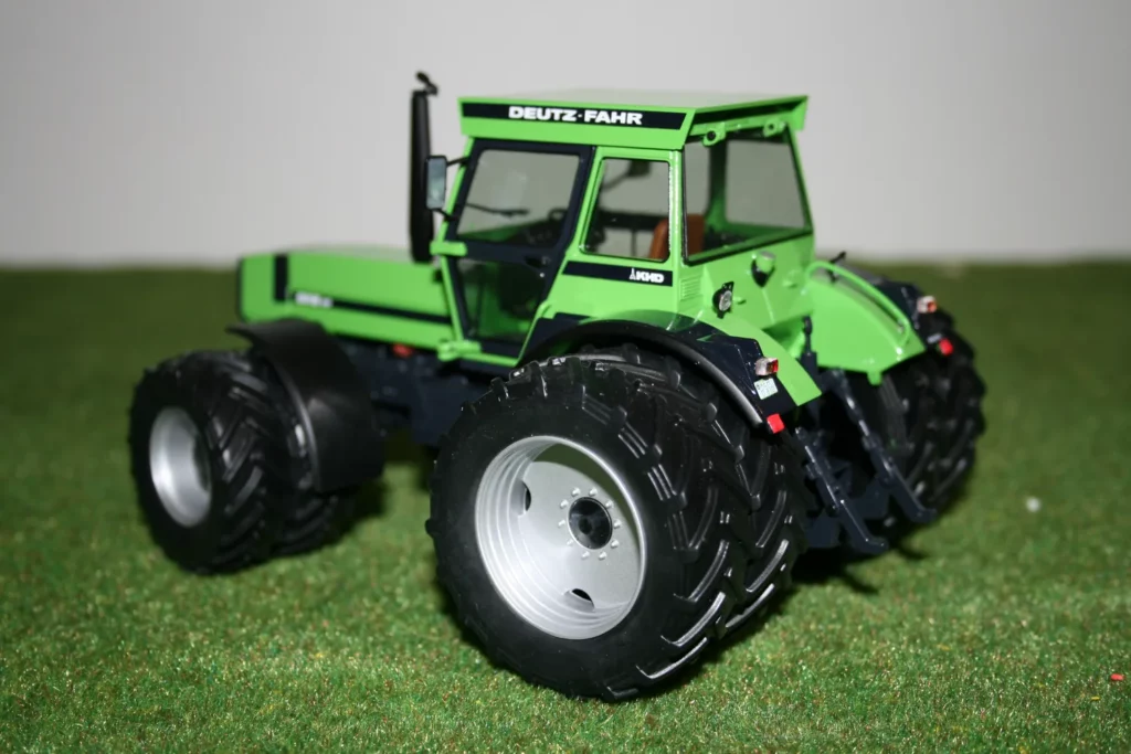 Deutz Fahr DX 8.30