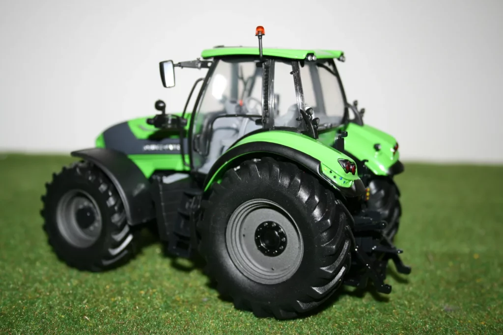 Deutz Fazhr Agrotron 7250 TTV