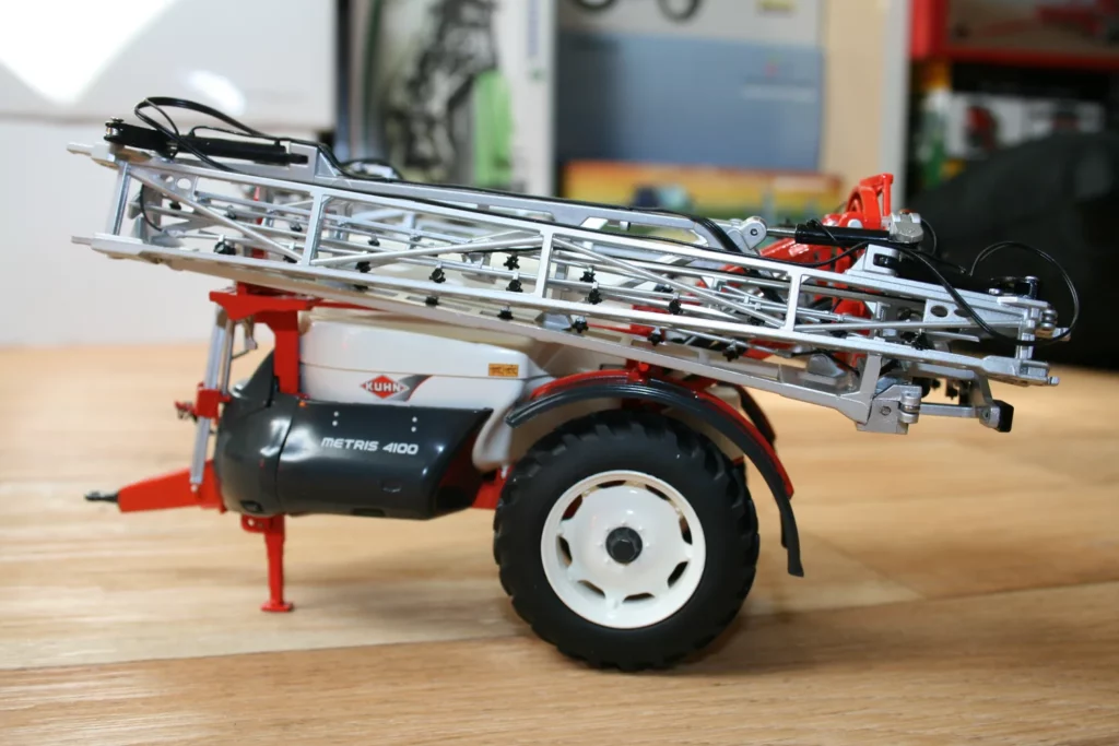 Kuhn Métris 4100