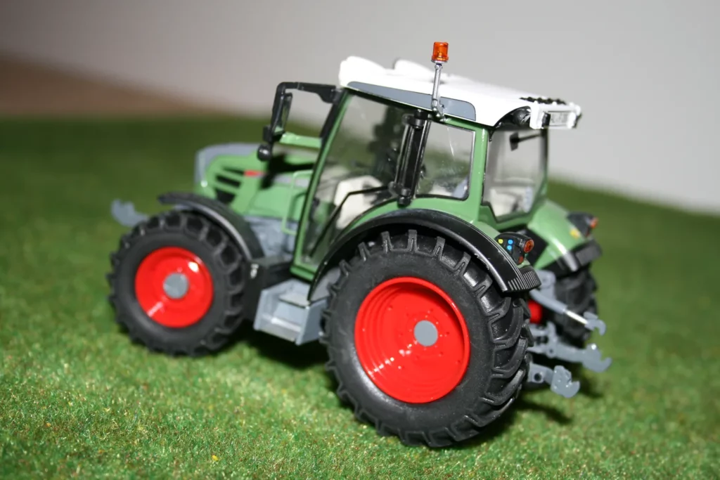 Fendt 211