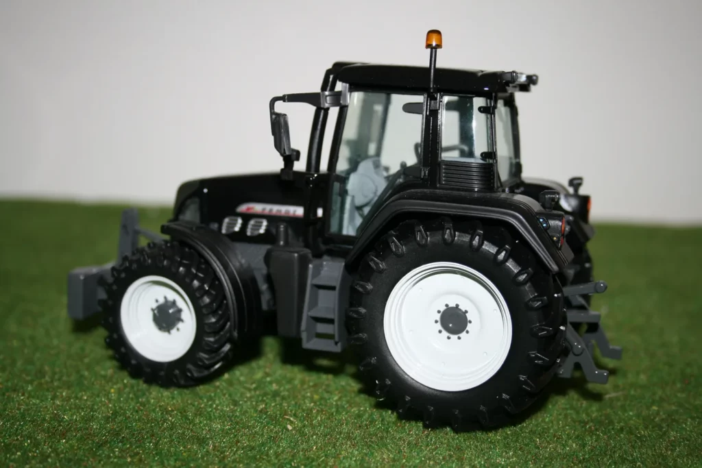 Fendt 815 Vario black