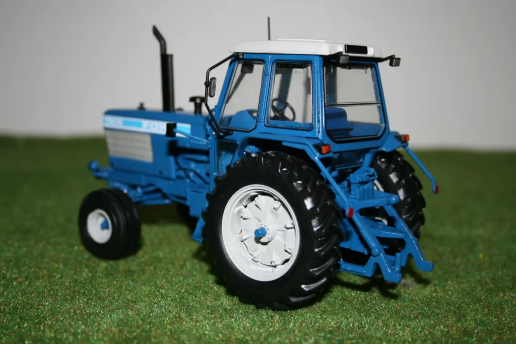 Ford TW25 g1 2rm