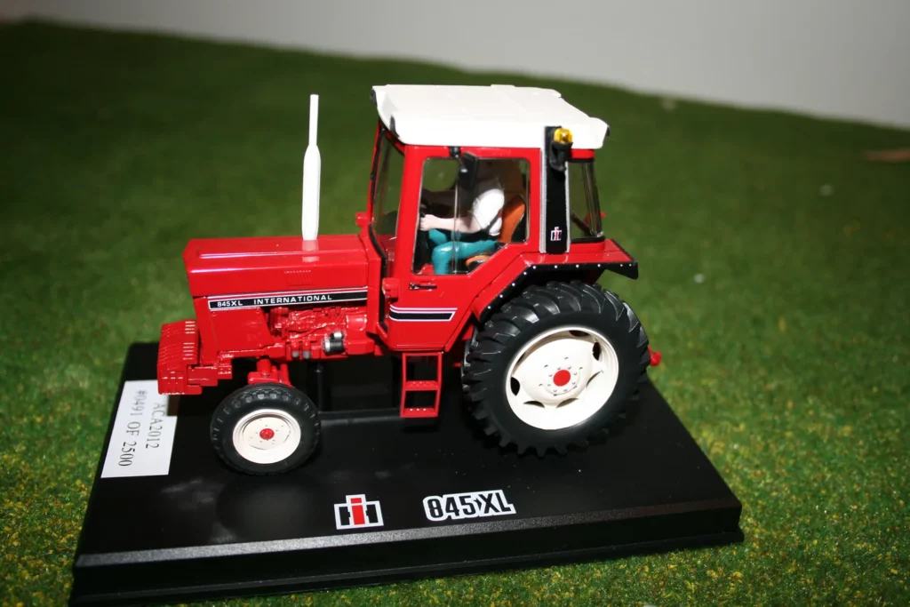IH 845 XL 2rm ACA 2012