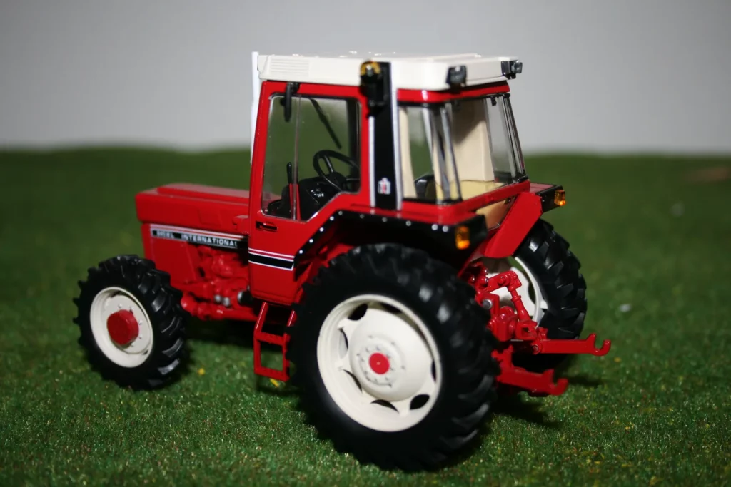 IH 845 XL