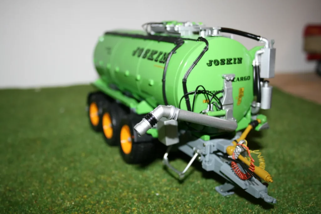 Joskin Vacu-Cargo 24000 verte