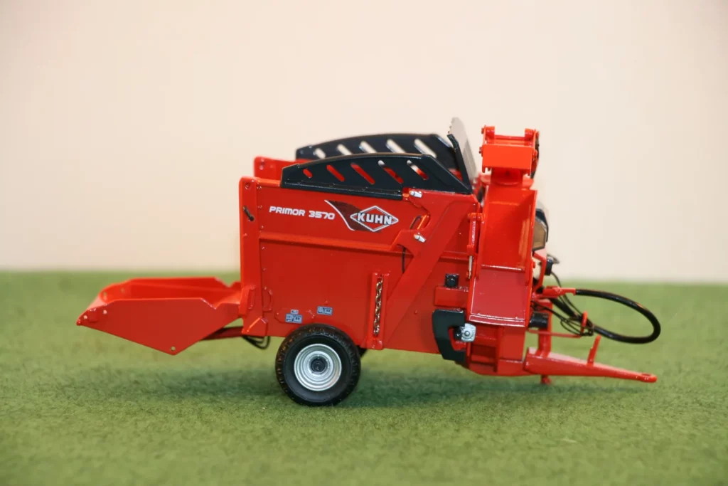 Kuhn Déssileuse Primor 3570