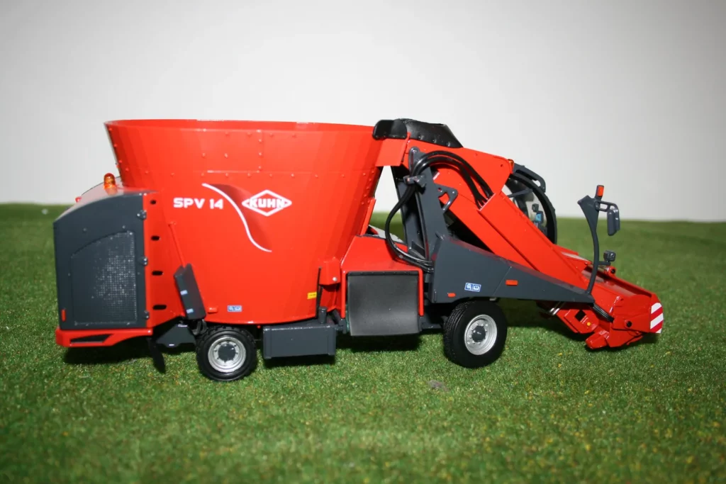 Kuhn SPV 14