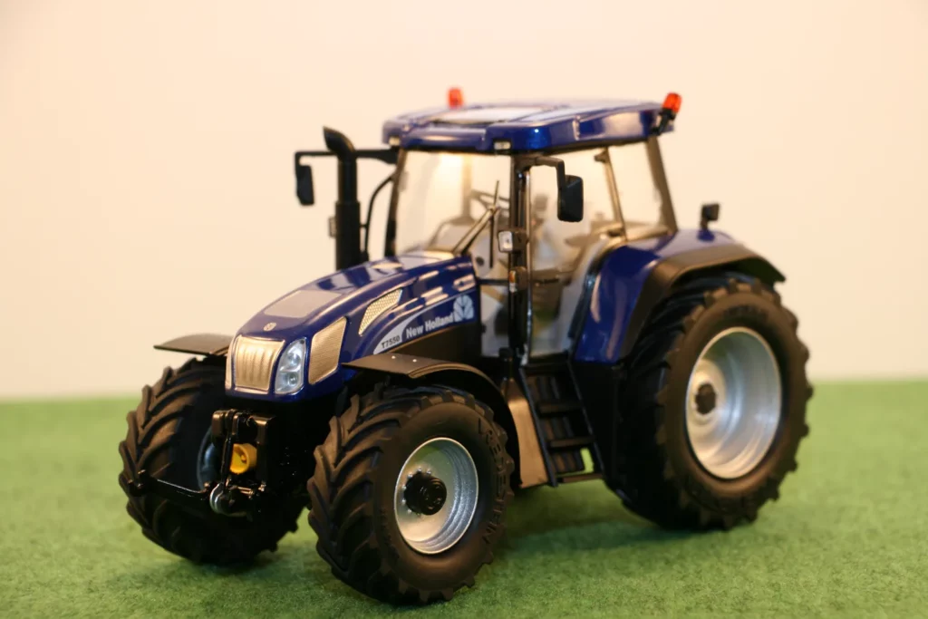 NEW HOLLAND T7550 Blue Power