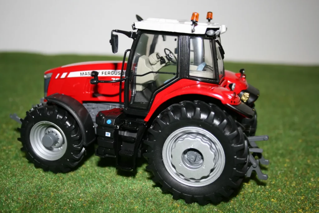 Massey Ferguson 7624