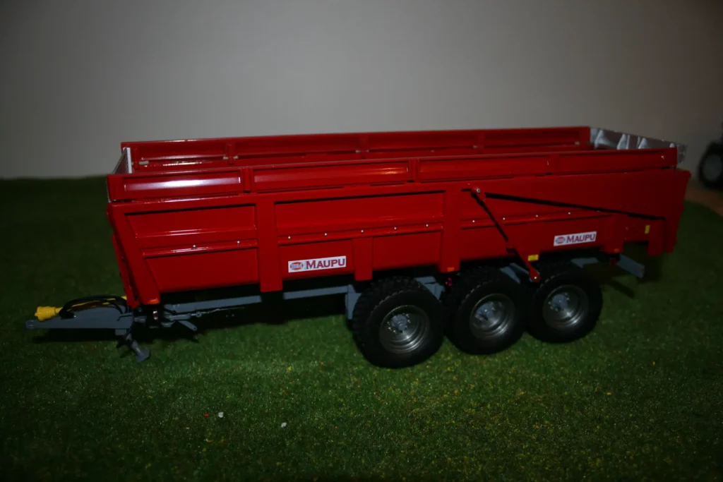 Maupu BM rouge