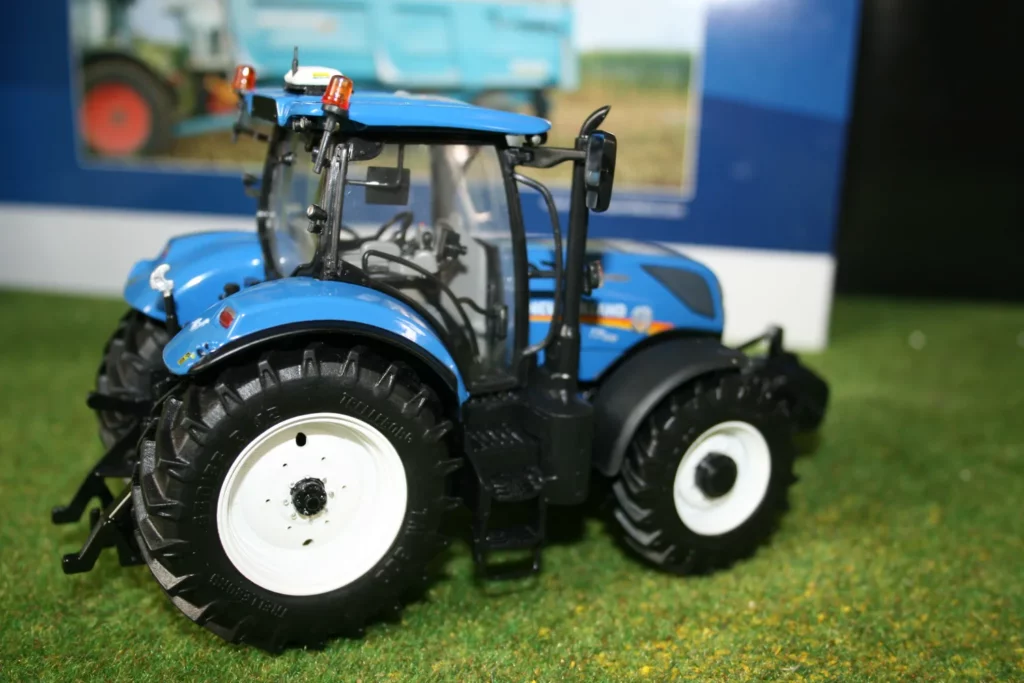 NEW HOLLAND T7.220 Terracotta
