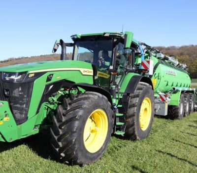 _02-MAT300-Essai-JD-8R-partie1-1000x562